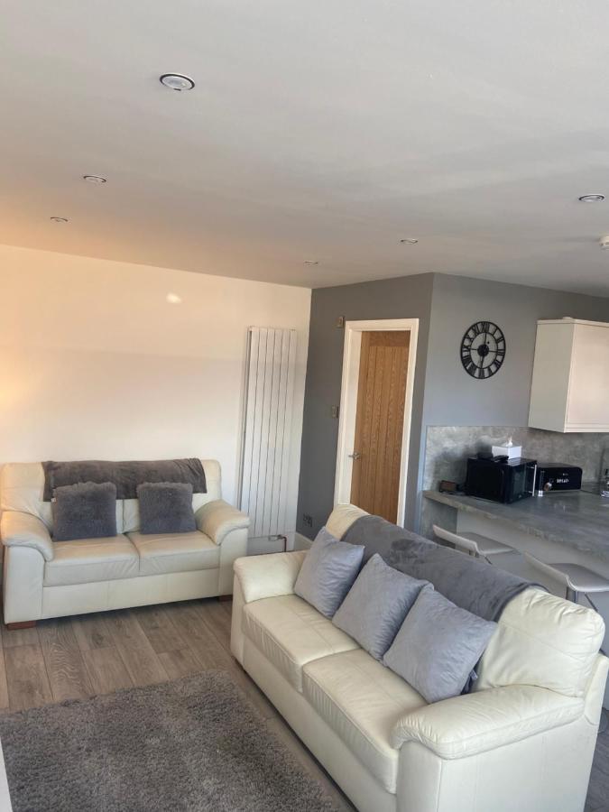 Spacious One Bedroom Ground Floor Apartment Harrogate Eksteriør bilde